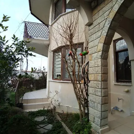Villa Myrleia Boutique *